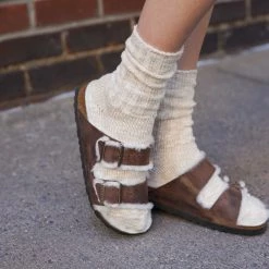 Wholesale ✔️ Birkenstock Arizona Shearling 🩴 Sandals 🥰 9 Wholesale ✔️ Birkenstock Arizona Shearling 🩴 Sandals 🥰 -women’s shoes Sale unnamed file 2777