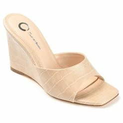 Cheapest 🤩 Journee Collection 👩 Women's Tru Comfort Foam™ Vivvy Pump 👍