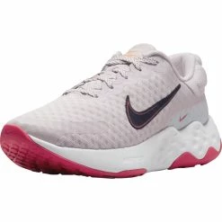 Brand new 🛒 Nike 👩 Women's Renew Ride 3 👟 Sneakers ⭐